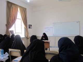 برگزاری دوره توانمندسازی مبلغین نماز در مدرسه علمیه خواهران الزهرا(س) گراش