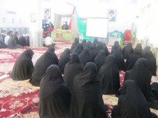 نشست سیاسی گفتمان ولایت با حضور «حجت‌الاسلام سید کرامت اله مظاهری» ارشد نمایندگی ولی فقیه نیروی هوا فضای فارس، هرمزگان و بوشهر با حضور 200 نفر از اساتید و طلاب درمدرسه علمیه خواهران ‌الزهرا(س) گراش