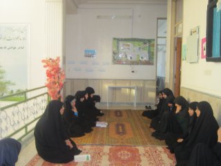 استاد حوزه گراش گفت: طلبگی سلسله‌ای متصل به پیامبران(ص)، امامان(ع) و عالمان بزرگ است.